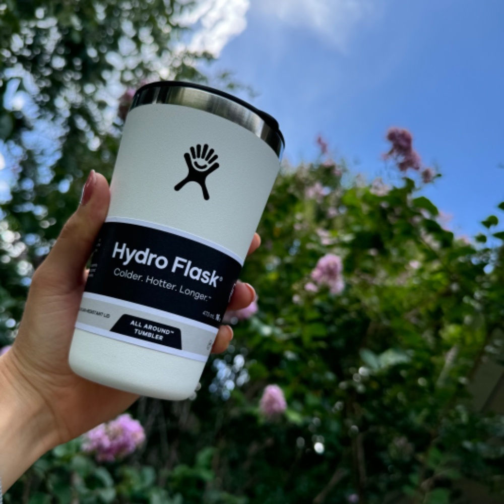COPY - Hydro Flask - Picture 3 of 12